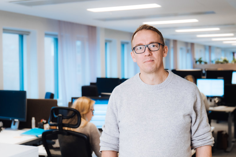 Fredric Gustafsson, affärsområdeschef ekonomisk förvaltning hos Sveriges Bostadsrättscentrum. Foto: Pressbild SBC